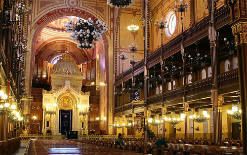 Групповая экскурсия : Храмы и соборы Будапешта. Экскурсия на русском языке